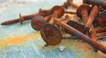 Do Normal and Galvanized Nails Rust at the Same Rate