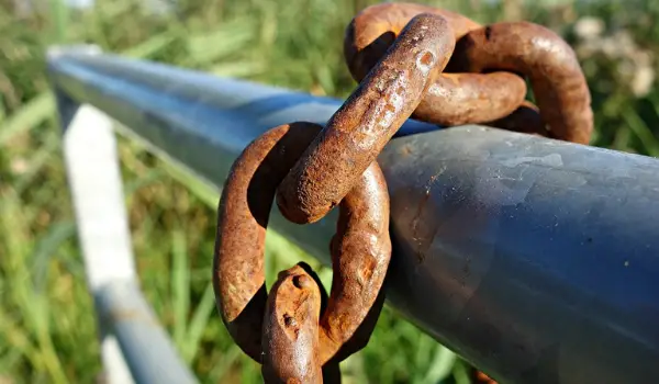 How Does Rust Occur